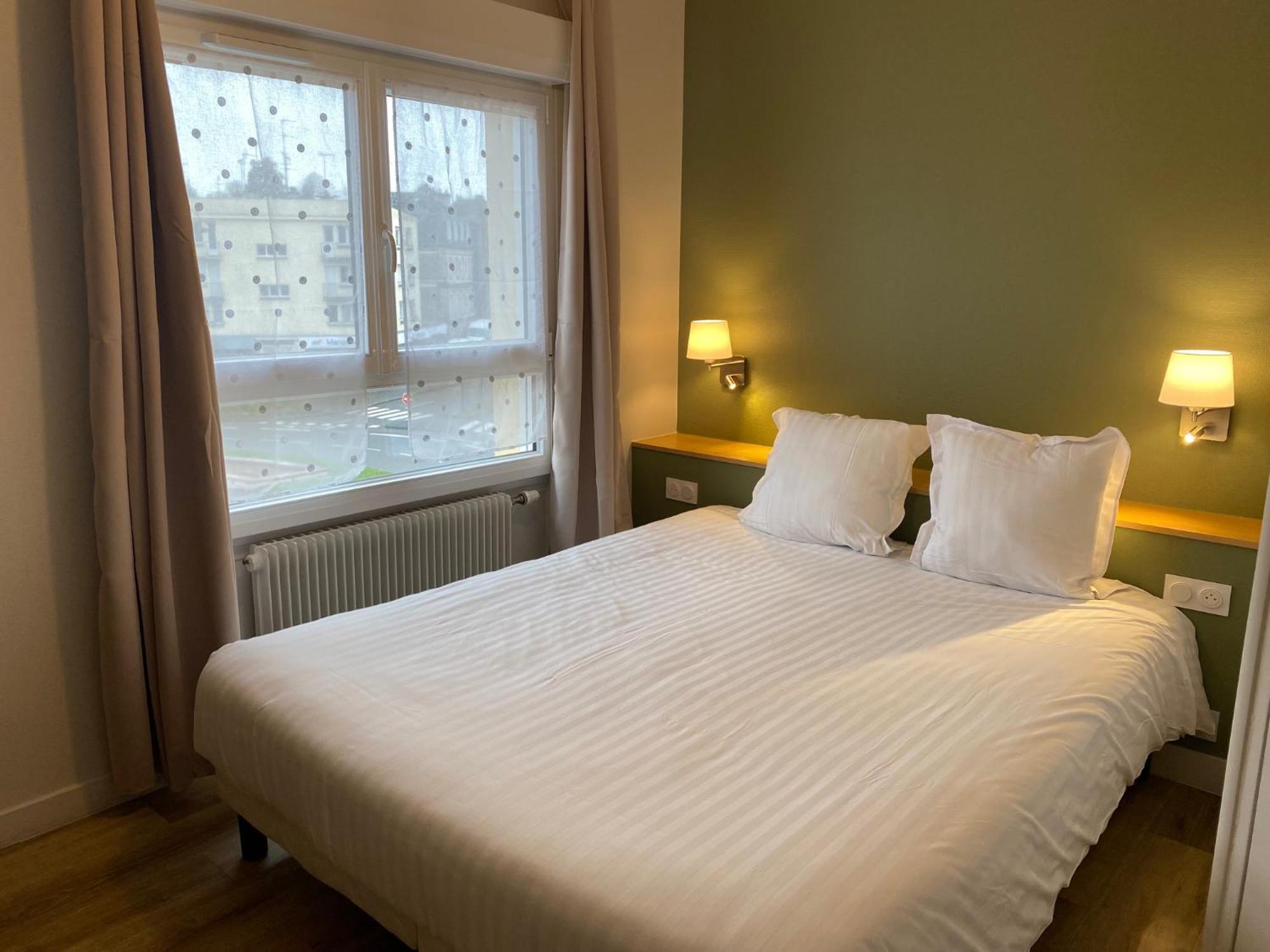 Hotel De Bretagne Fougeres Ngoại thất bức ảnh